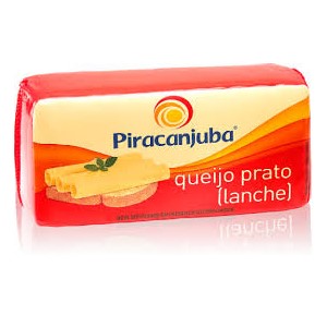 Queijo Prato Piracanjuba peça inteira 2,5kg