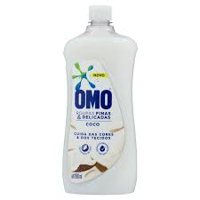 Sabão líquido Omo coco lava roupas 500 ml